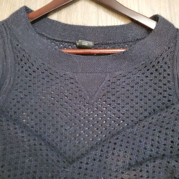 Club Monaco alpaca blend wool sweater (xs) - Picture 8 of 15